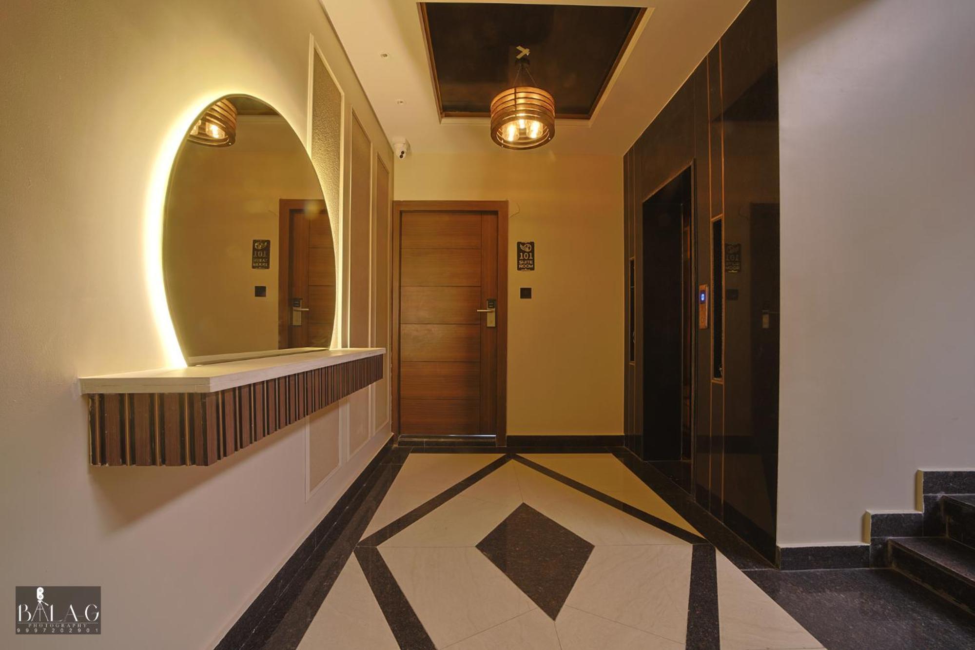 Hotel Golden Peacock 哈里瓦 外观 照片